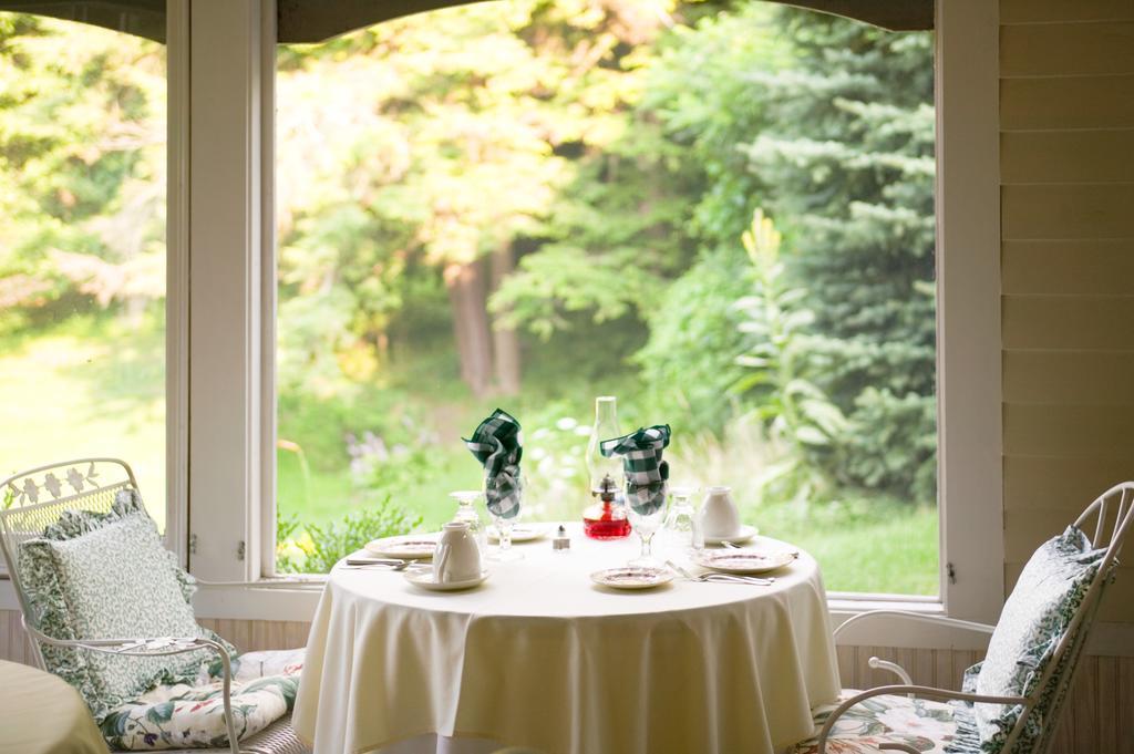Stockbridge Country Inn (Adults Only) Eksteriør billede